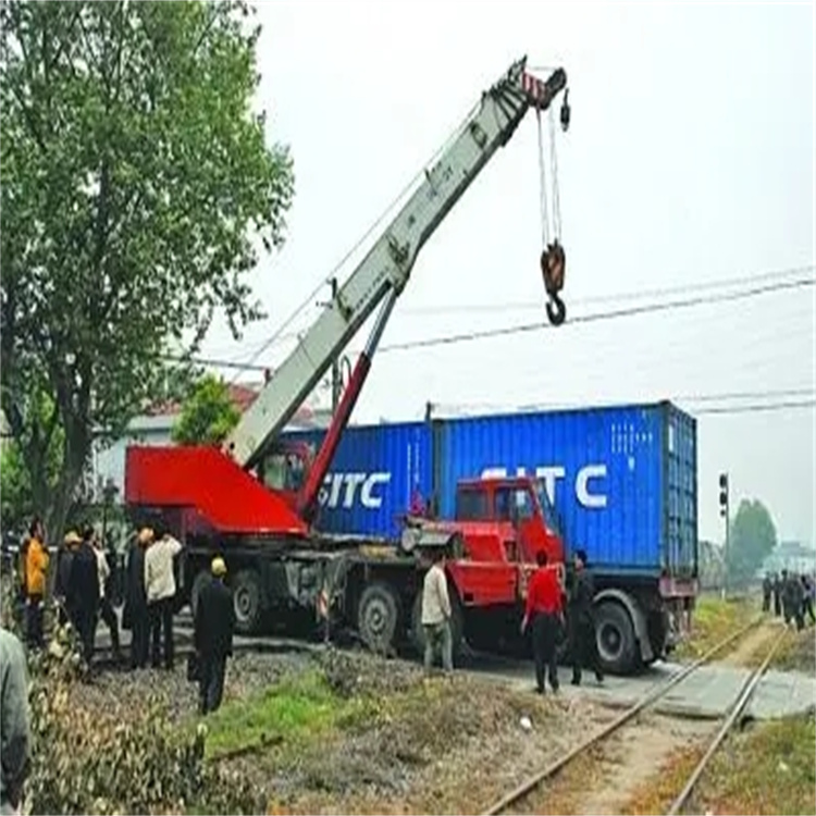 阜龙乡如何快速找到附近的吊车救援公司